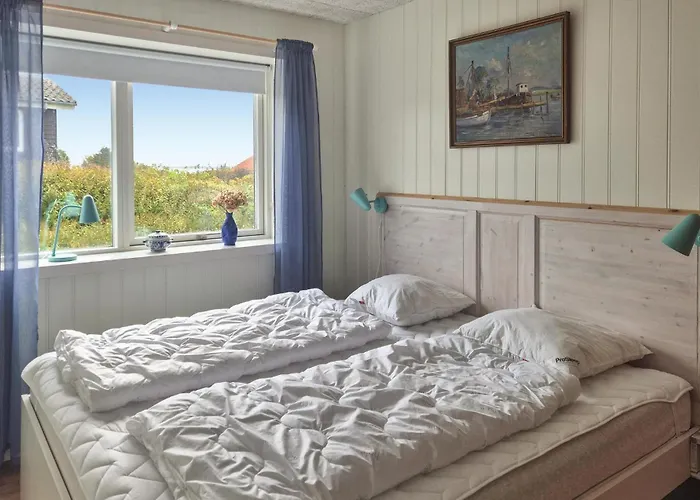 3 Bedroom Beautiful In Hurup Thy